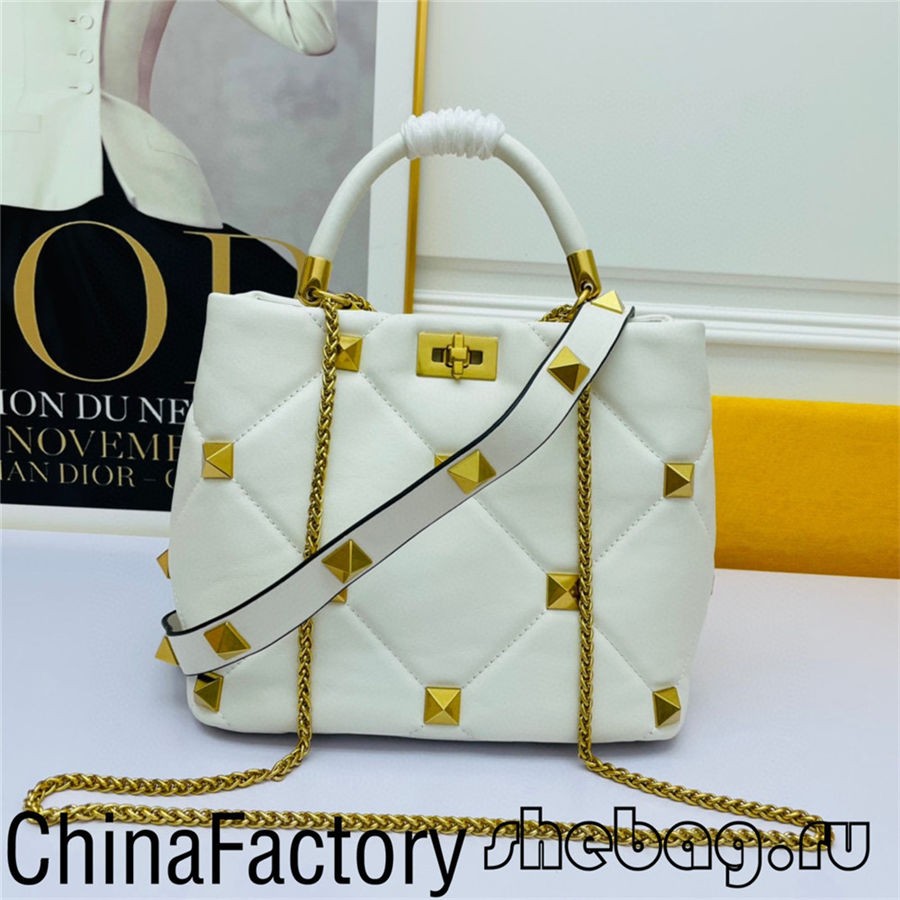 Valentino replica bag: Roman Stud large Hongkong (2022 latest)-Best Quality Fake Louis Vuitton Bag Online Store, Replica designer bag ru