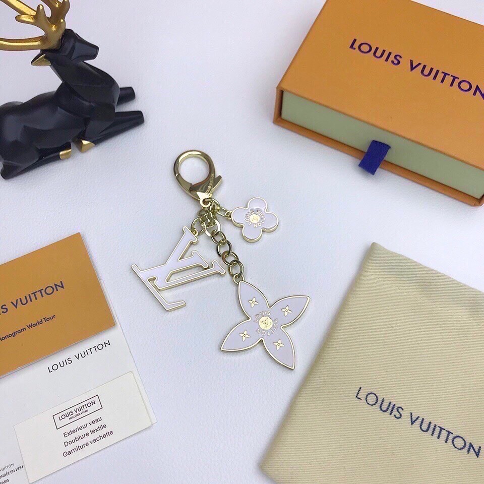 How to get Louis Vuitton bag charms replica in UK? (2022 updated)-Best Quality Fake Louis Vuitton Bag Online Store, Replica designer bag ru