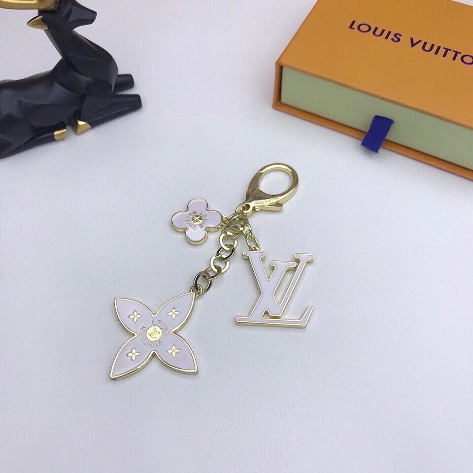 How to get Louis Vuitton bag charms replica in UK? (2022 updated)-Best Quality Fake Louis Vuitton Bag Online Store, Replica designer bag ru