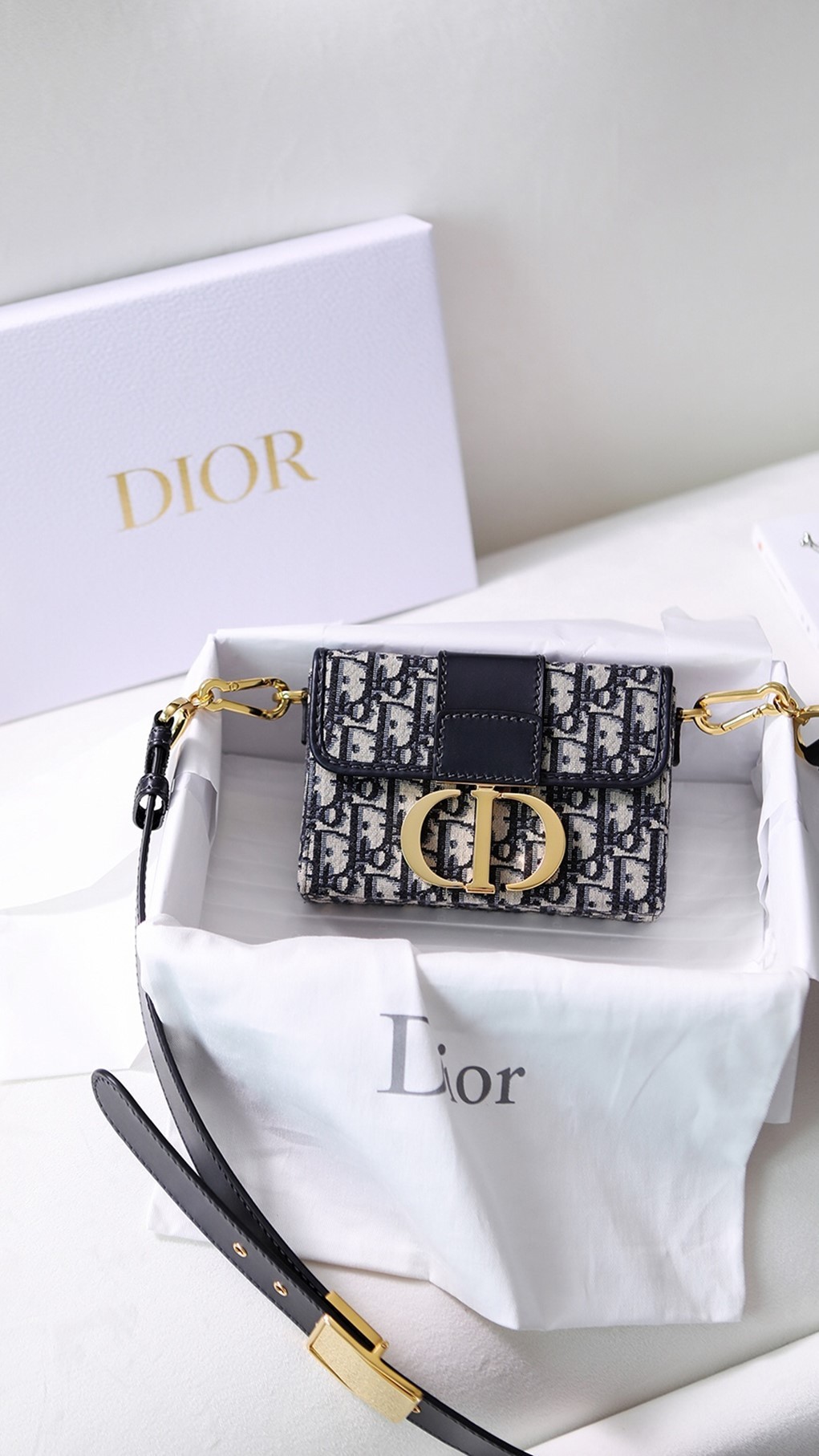 คุณภาพของกระเป๋าจำลองดีแค่ไหน มาดูที่แบบจำลองชั้นนำของ Dior Montaigne 30 (ฉบับปี 2022) - ร้านค้าออนไลน์กระเป๋าปลอม Louis Vuitton คุณภาพดีที่สุด, นักออกแบบกระเป๋าจำลอง ru