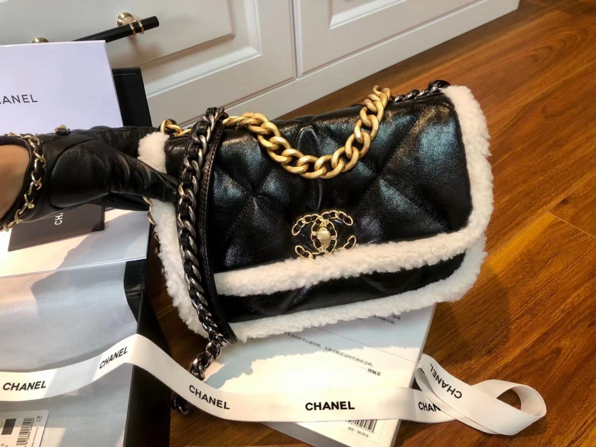 The best Chanel 19 replica bags to buy this winter (2022 Updated)-Best Quality Fake Louis Vuitton Bag Online Store, Replica designer bag ru