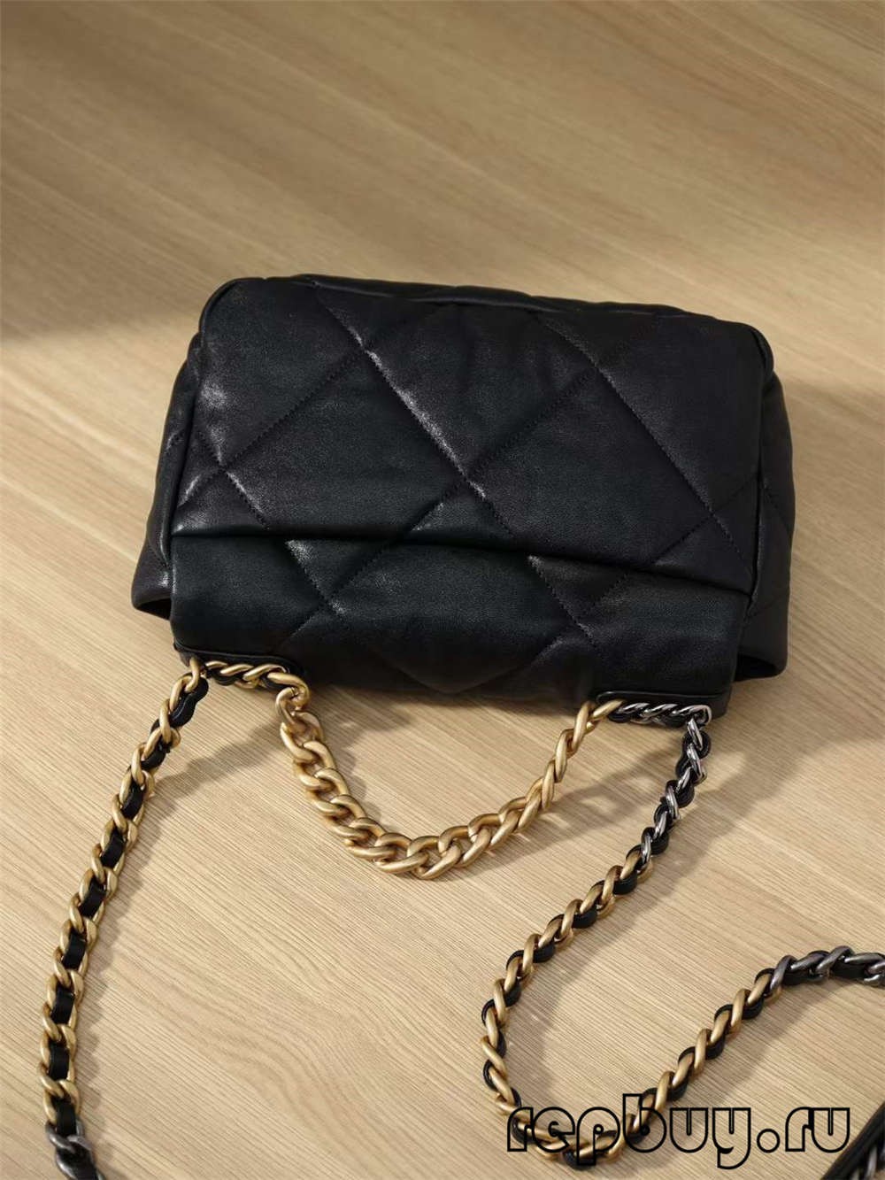 Chanel 19 black gold buckle top replica bags (2022 Latest)-Best Quality Fake Louis Vuitton Bag Online Store, Replica designer bag ru