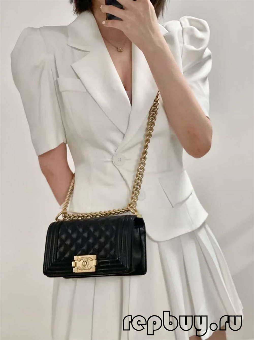 Chanel Leboy top replica handbags small gold buckle daily use effect (2022 Special)-Best Quality Fake Louis Vuitton Bag Online Store, Replica designer bag ru