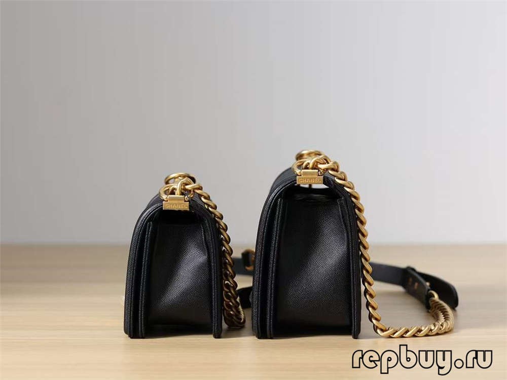 Chanel Le boy medium gold buckle and small gold buckle comparison (2022 Edition)-Best Quality Fake Louis Vuitton Bag Online Store, Replica designer bag ru