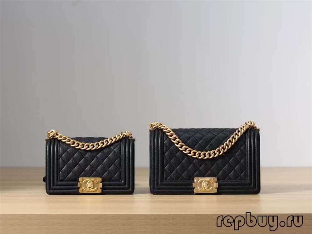 Chanel Le boy medium gold buckle and small gold buckle comparison (2022 Edition)-Best Quality Fake Louis Vuitton Bag Online Store, Replica designer bag ru