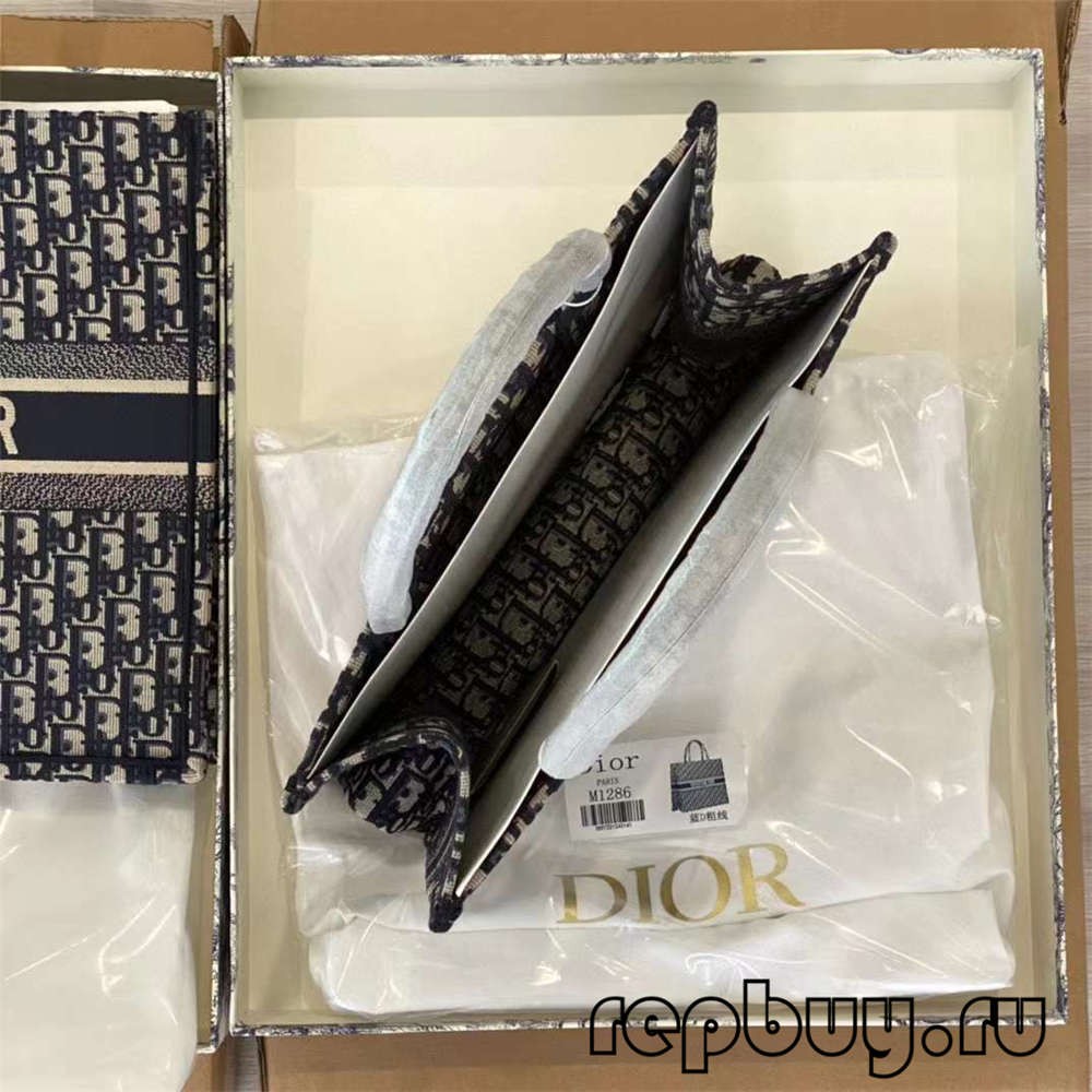 Dior Book Tote top replica bags large and small size comparison (2022 Latest)-Best Quality Fake Louis Vuitton Bag Online Store, Replica designer bag ru