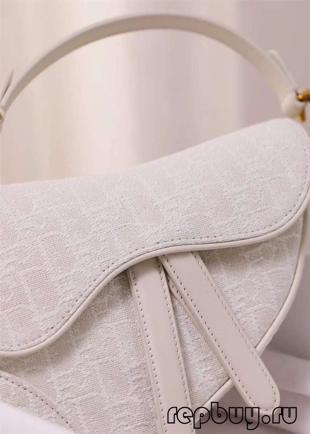 Dior Top Replica Bags White Saddle Bag 21cm Small Craft Details (2022 Latest)-Best Quality Fake Louis Vuitton Bag Online Store, Replica designer bag ru