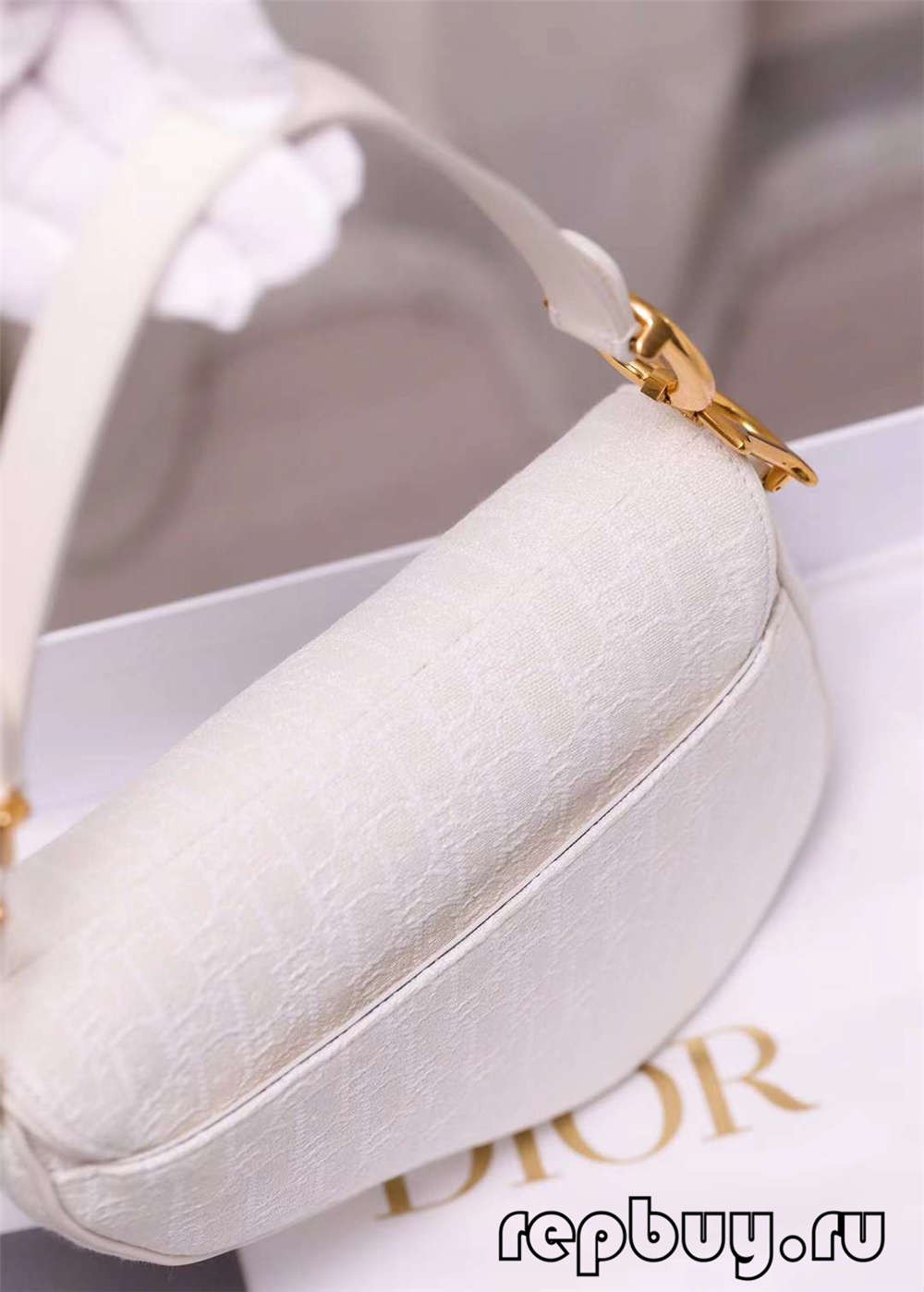 Dior Top Replica Bags White Saddle Bag 25cm Detail (2022 Updated)-Best Quality Fake Louis Vuitton Bag Online Store, Replica designer bag ru