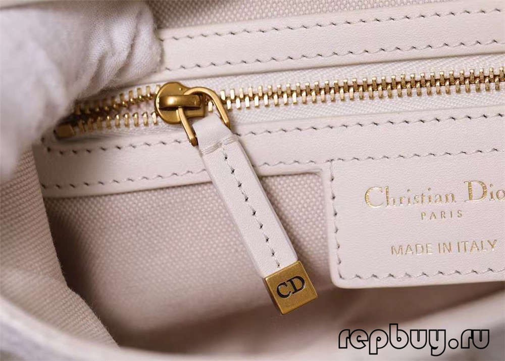 Dior Top Replica Bags White Saddle Bag 25cm Detail (2022 Updated)-Best Quality Fake Louis Vuitton Bag Online Store, Replica designer bag ru