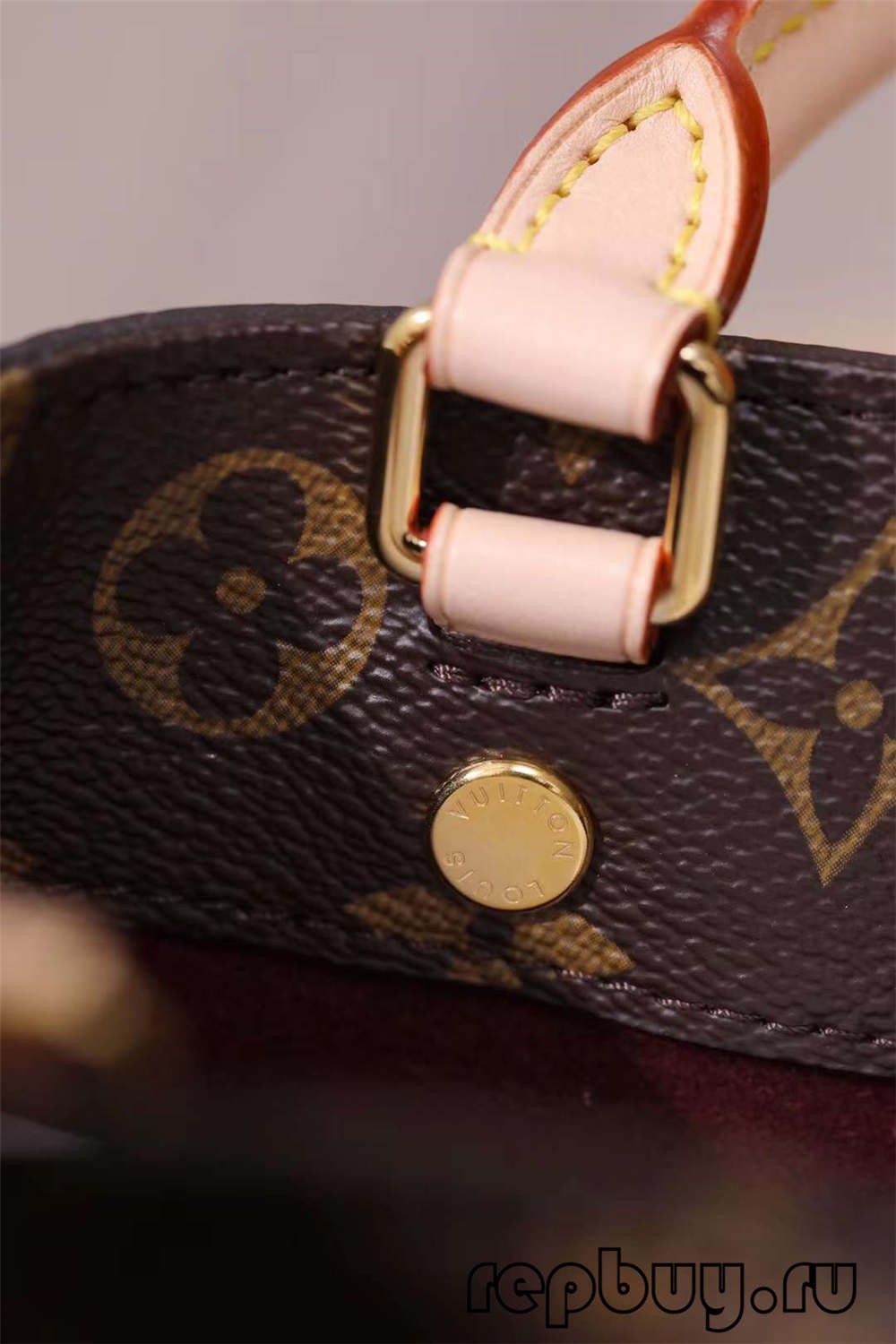 Louis Vuitton M41055 29cm Montaigne BB ടോപ്പ് റെപ്ലിക്ക ബാഗുകളുടെ കരകൗശല വിശദാംശങ്ങൾ (2022 ഏറ്റവും പുതിയത്)-മികച്ച ഗുണനിലവാരമുള്ള വ്യാജ ലൂയിസ് വിറ്റൺ ബാഗ് ഓൺലൈൻ സ്റ്റോർ, റെപ്ലിക്ക ഡിസൈനർ ബാഗ് ru