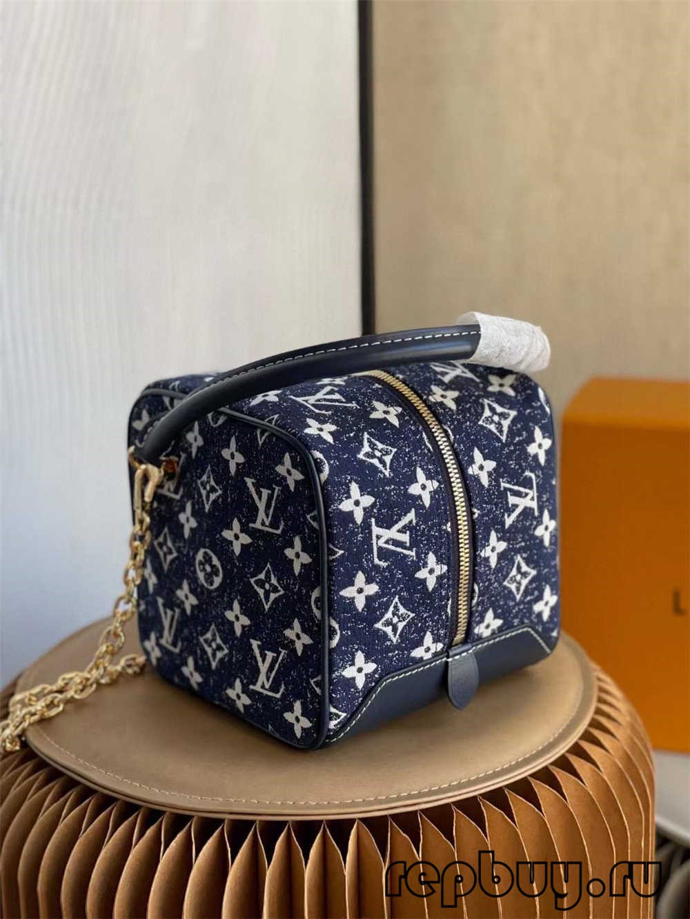 Louis Vuitton SQUARE bag M59611 top quality replica bag (2022 updated)-Best Quality Fake Louis Vuitton Bag Online Store, Replica designer bag ru