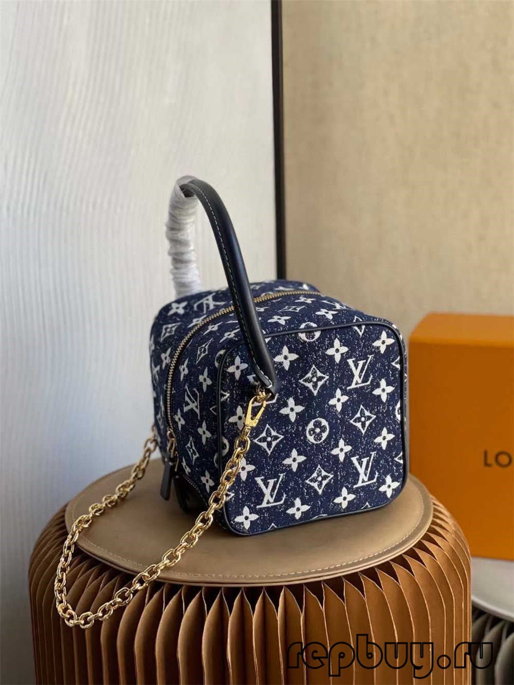 Louis Vuitton SQUARE bag M59611 top quality replica bag (2022 updated)-Best Quality Fake Louis Vuitton Bag Online Store, Replica designer bag ru