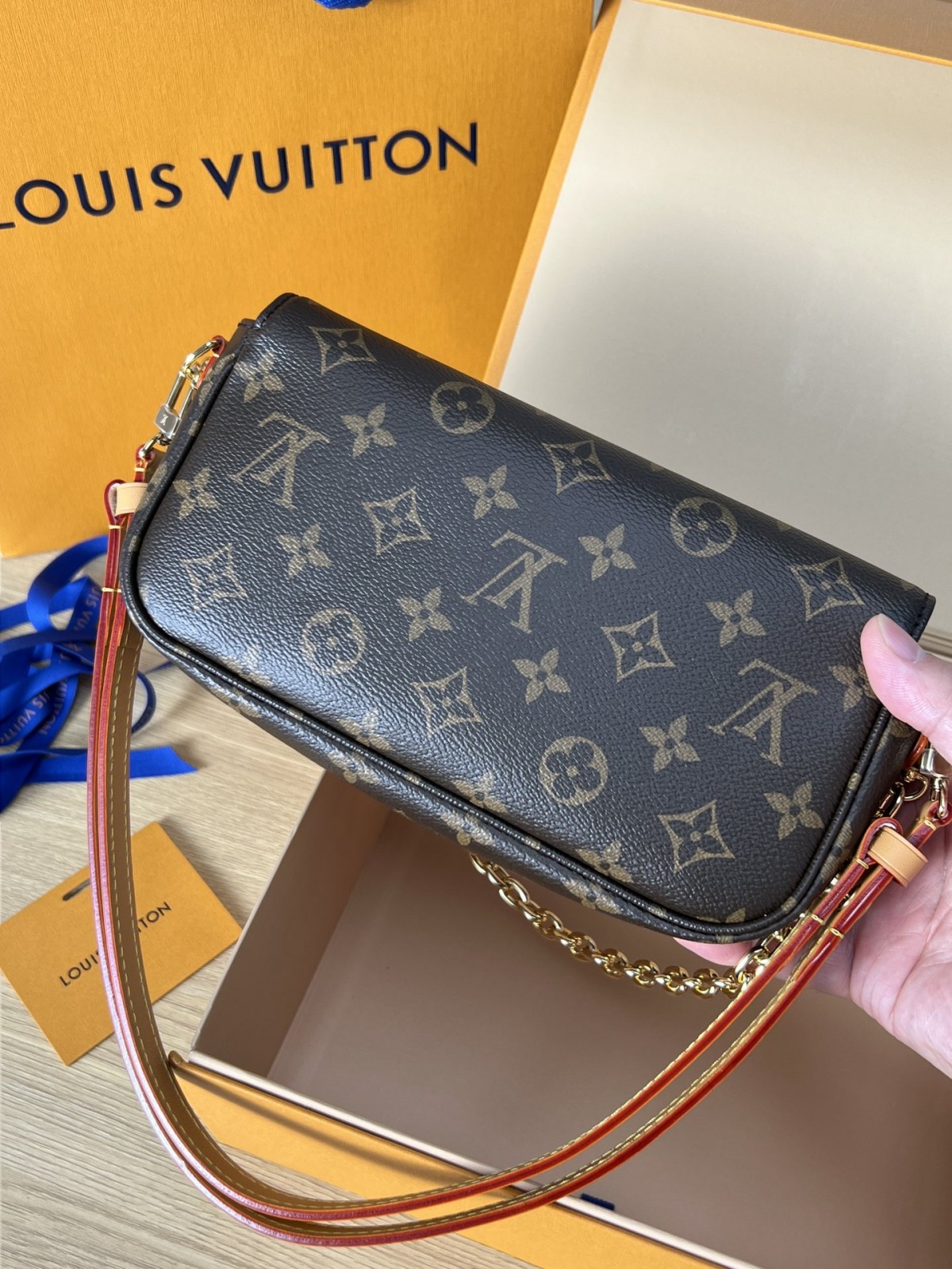 How good quality is a M81911 LOUIS VUITTON WALLET ON CHAIN IVY（2023 new edition）-Best Quality Fake designer Bag Review, Replica designer bag ru