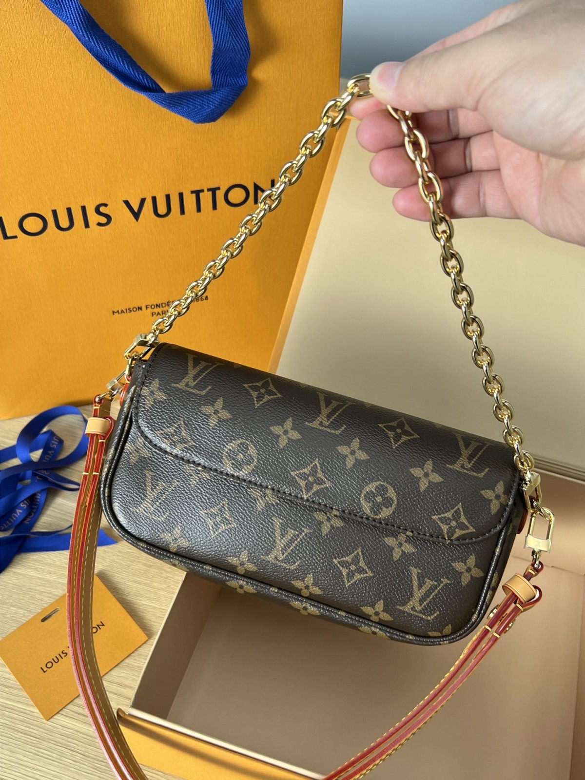 How good quality is a M81911 LOUIS VUITTON WALLET ON CHAIN IVY（2023 new edition）-Best Quality Fake designer Bag Review, Replica designer bag ru