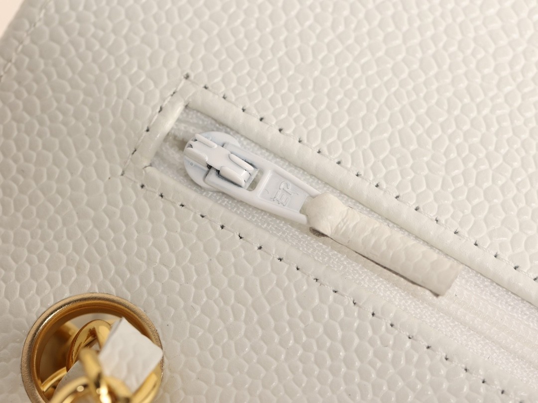 How Good quality is a Shebag White Chanel Classic Flap bag？（2023 updated）-Best Quality Fake designer Bag Review, Replica designer bag ru