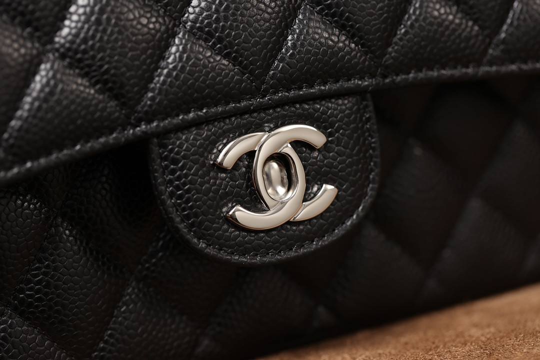 How good quality is a Shebag Chanel CF small 23cm bag? (2023 updated)-Best Quality Fake designer Bag Review, Replica designer bag ru