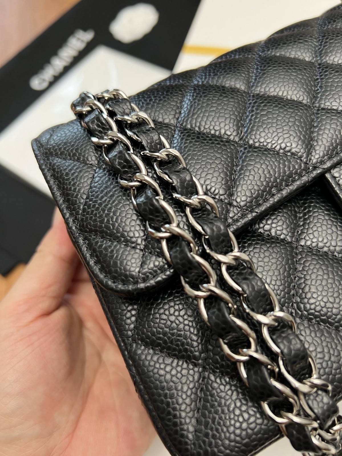 How good quality is a Shebag Chanel CF small 23cm bag? (2023 updated)-Best Quality Fake designer Bag Review, Replica designer bag ru